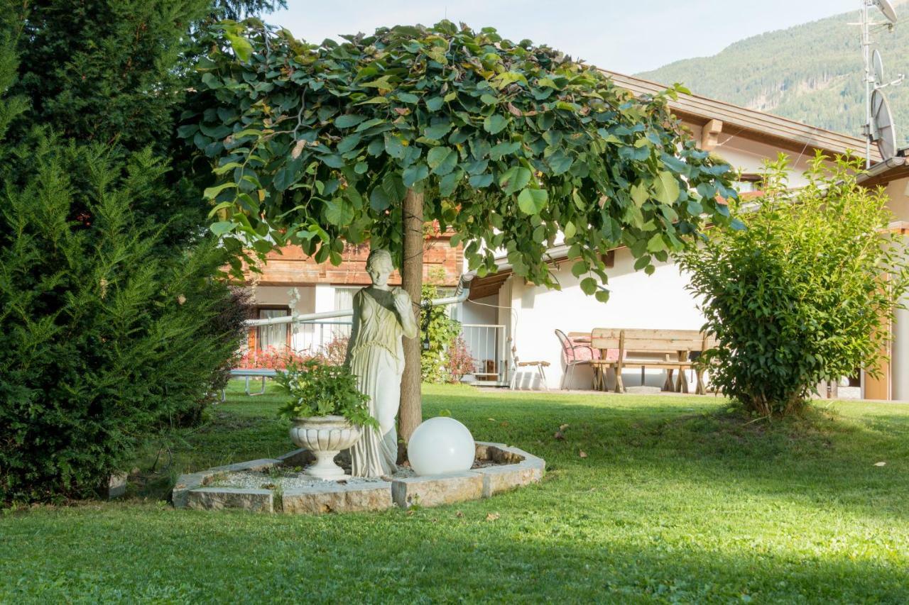 Familienhotel Alpina All Inklusive Wenns Exteriör bild